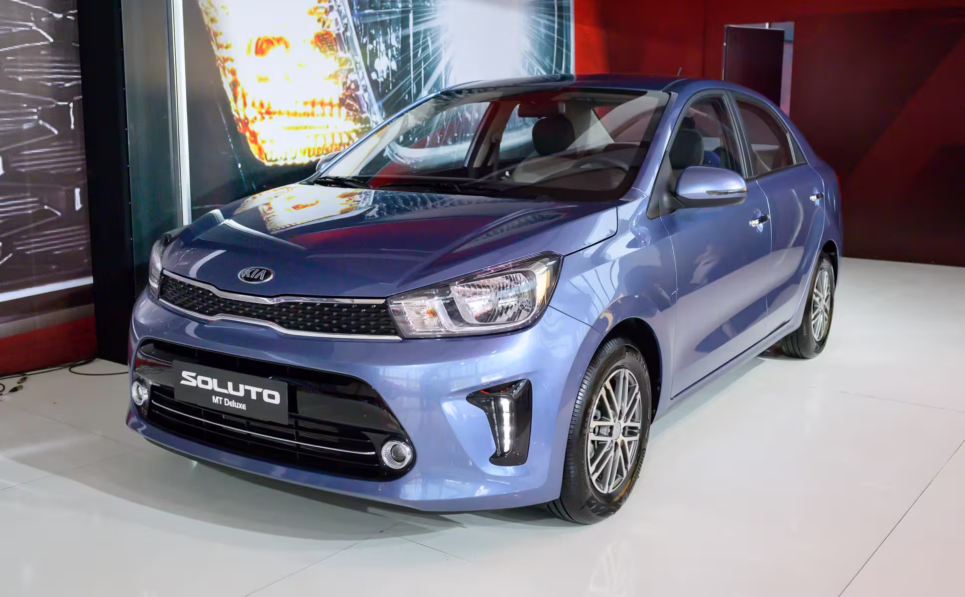 Kia Soluto MT Deluxe